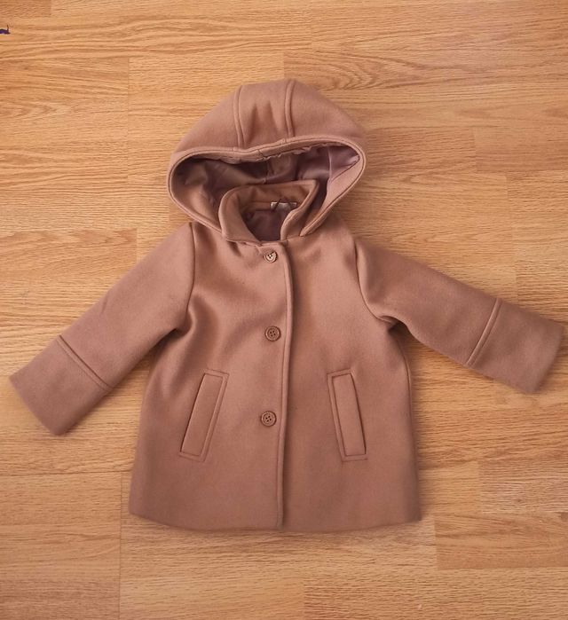 Płaszczyk jesienno- wiosenny dla dziewczynki rozm. 86 cm