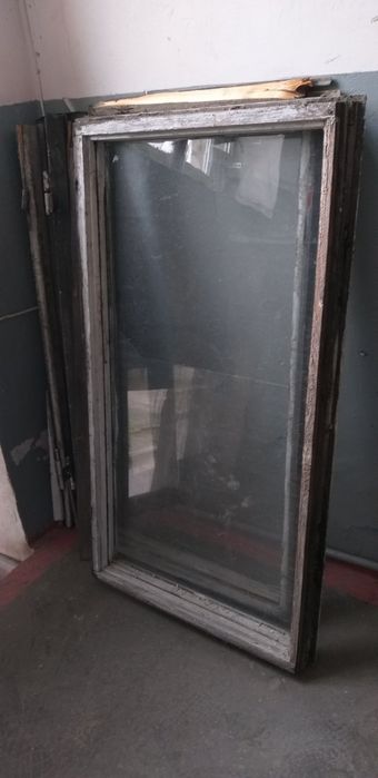 Безкоштовно старі вікна.