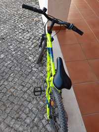 Bicicleta Rockrider criança