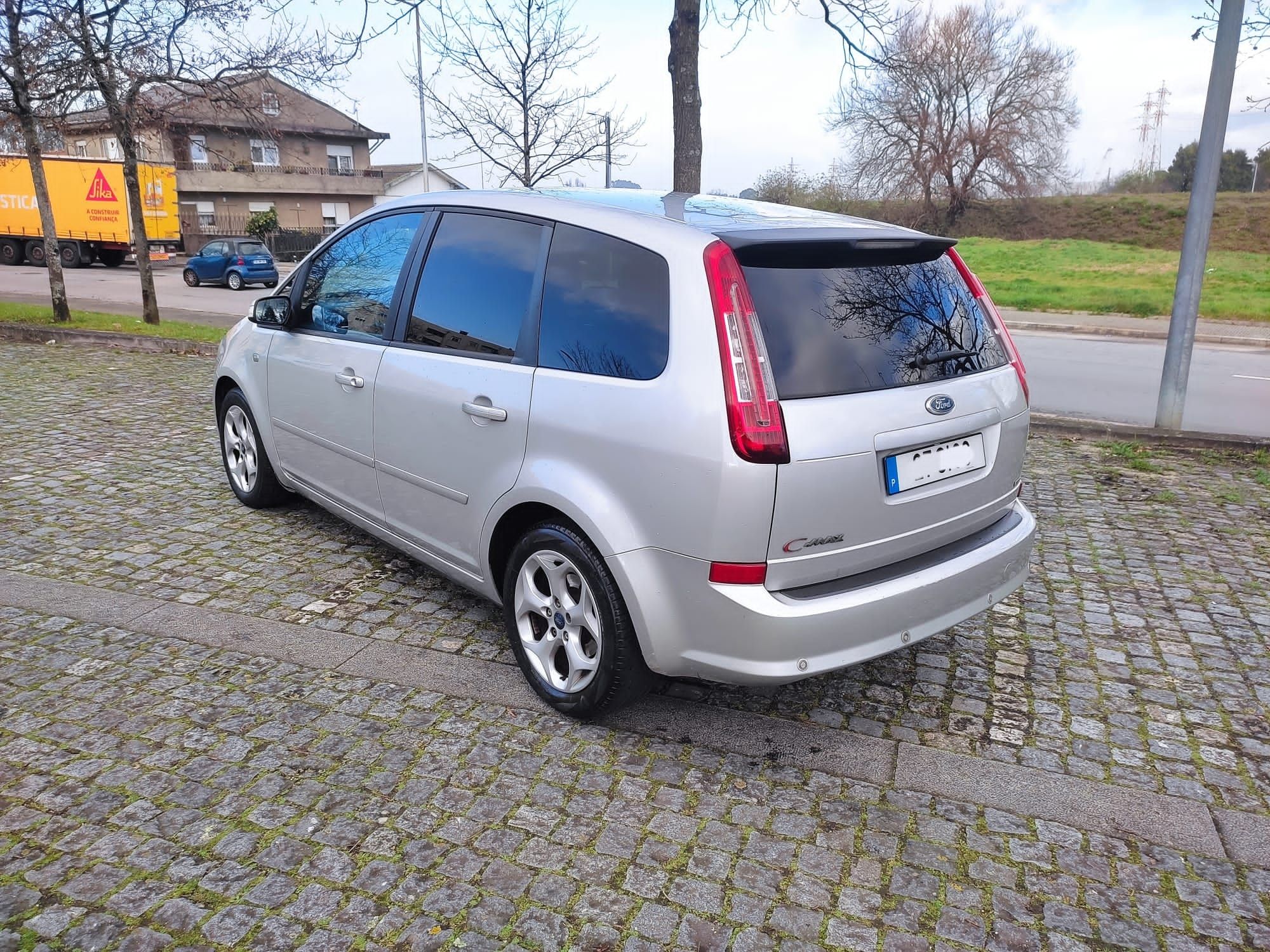 Ford c max titanium