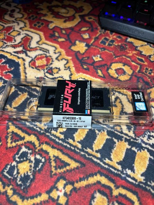 Sprzedam Pamięć RAM KINGSTON Fury Impact 16GB 4800MHz