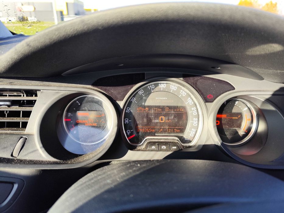 Citroen C5 X7 2.0 benzyna + LPG 140 KM