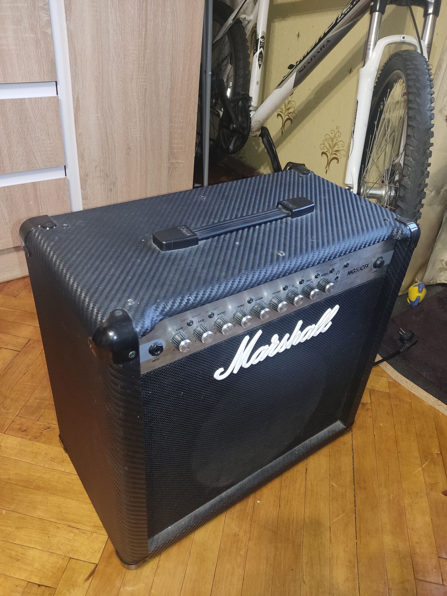 Мarshall mg 50 cfx
