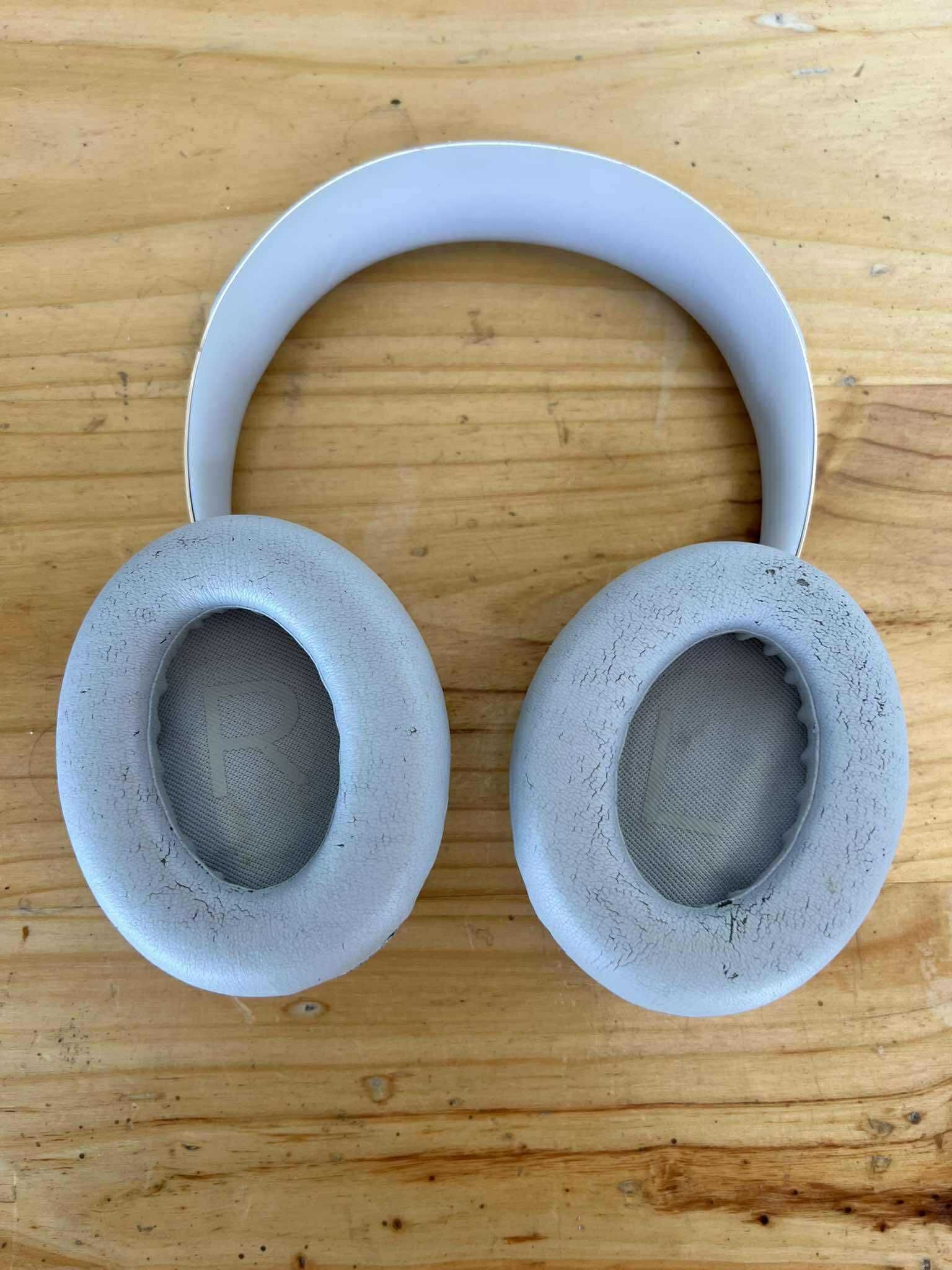 Headphones Bose NC700 Prateados