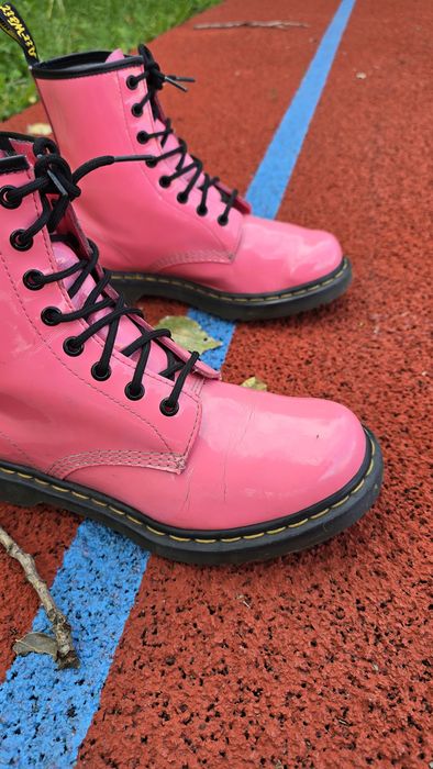 Dr. Martens 1460 Thrift Pink