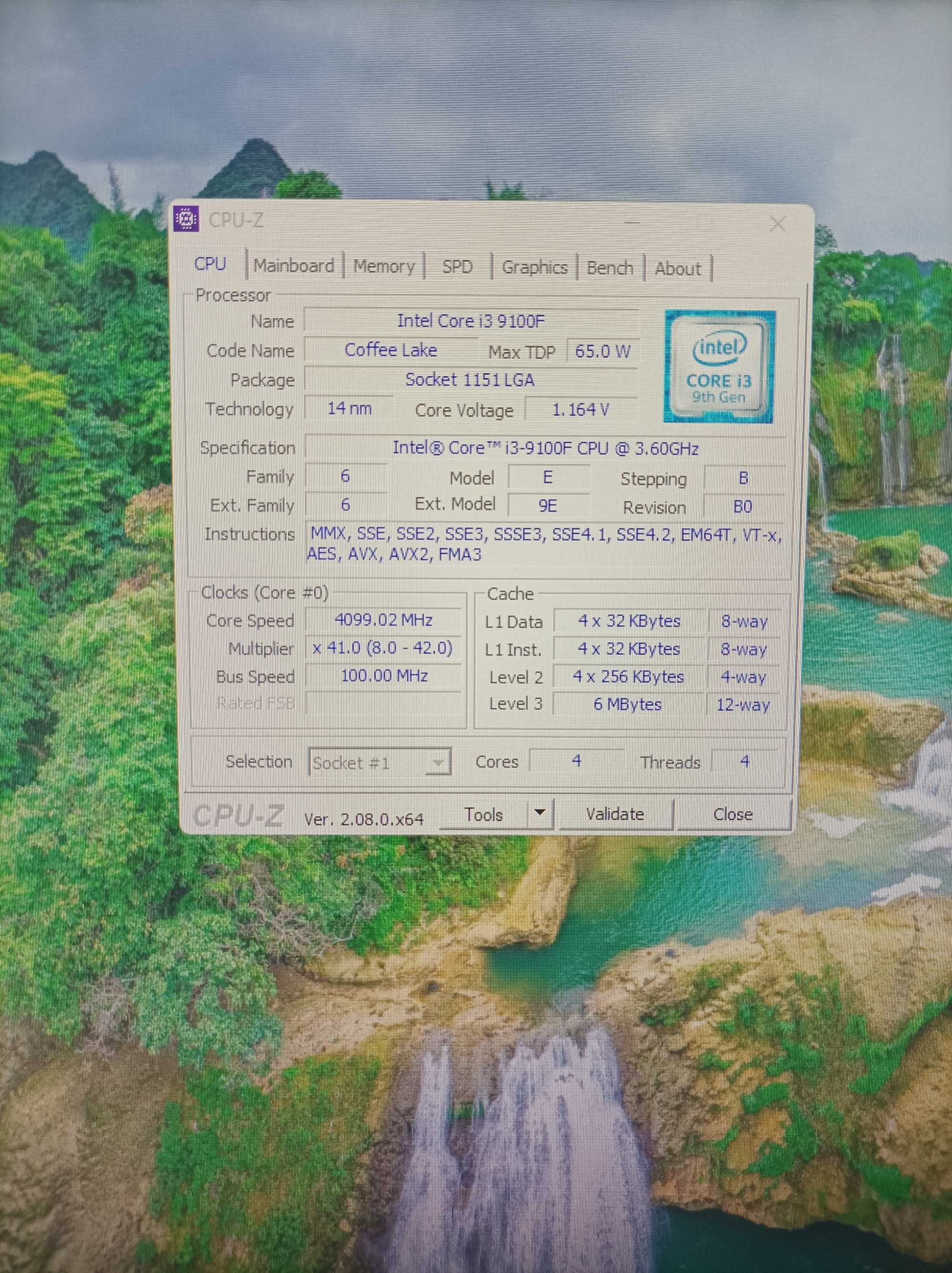 Komputer stacjonarny i3 - 9100f / ram 16Gb/NVIDIA P620/SSD 256/11 Home