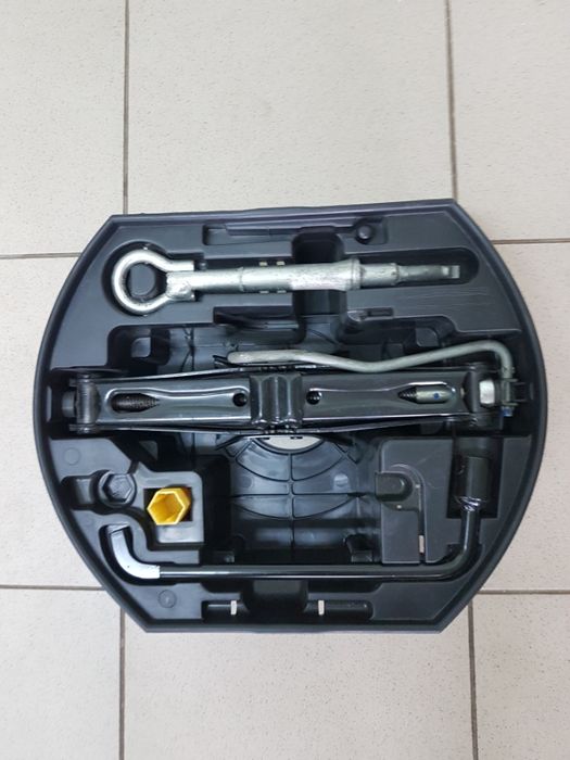 Citroen C1 C3 C4 C5 Cactus DS3 DS4 DS5 Jumpy Berlingo Домкрат Крюк Клю