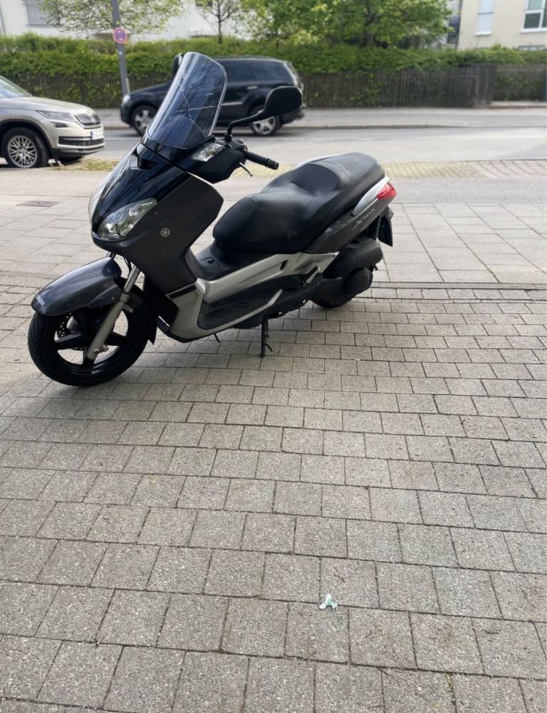 Максі скутер Yamaha XMax YP250R пробіг оригінал розмитнений