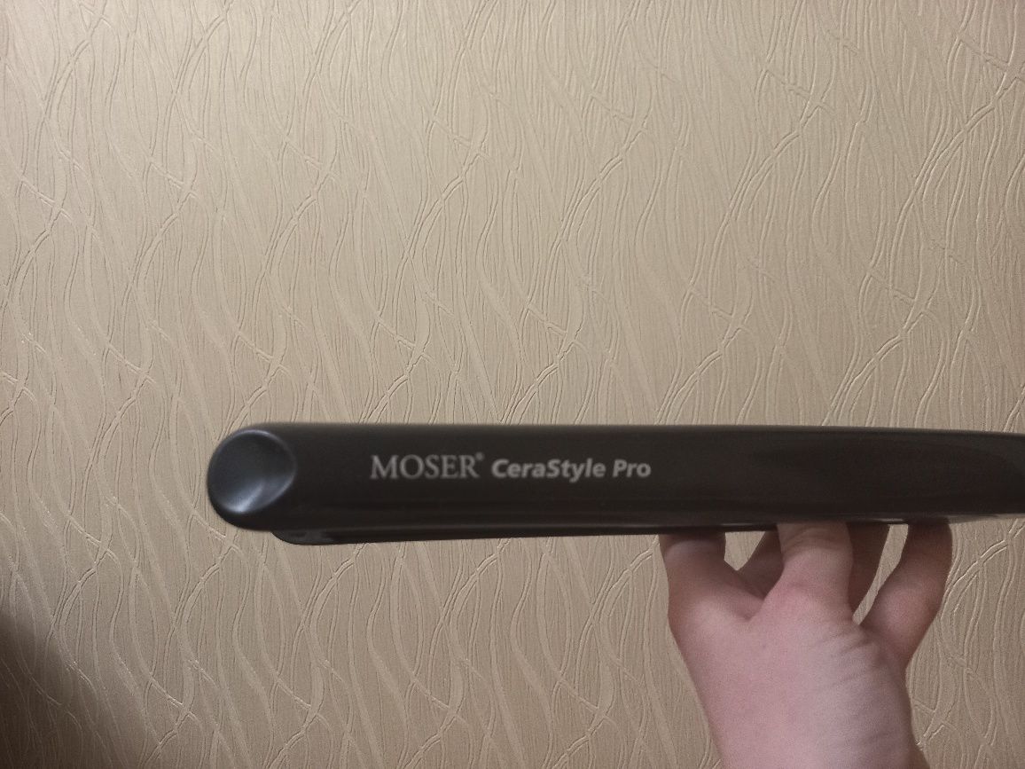 Продам утюжок moser cerastyle pro