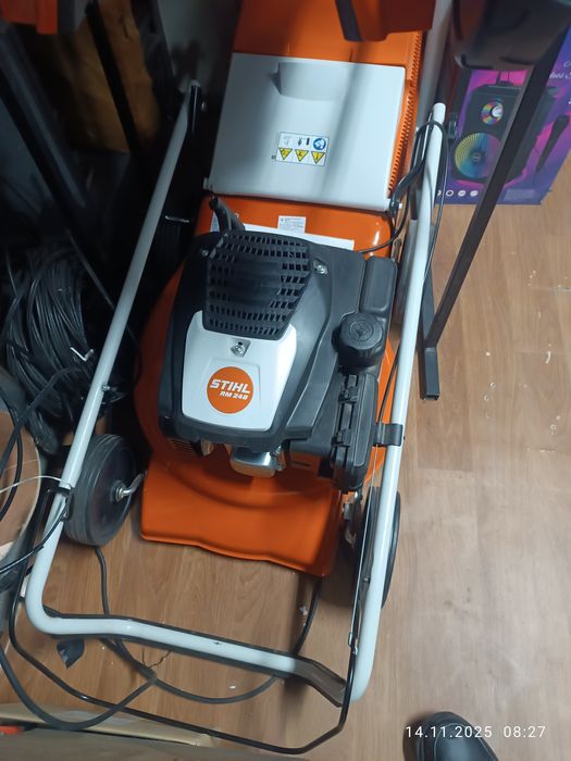 Газонокосілка Stihl  RM248