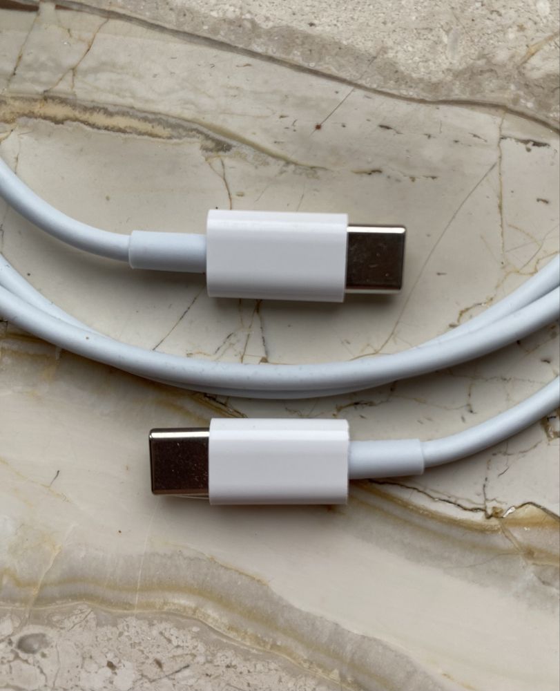 Szybki kabel z USB C do USB C 1 metr. G1