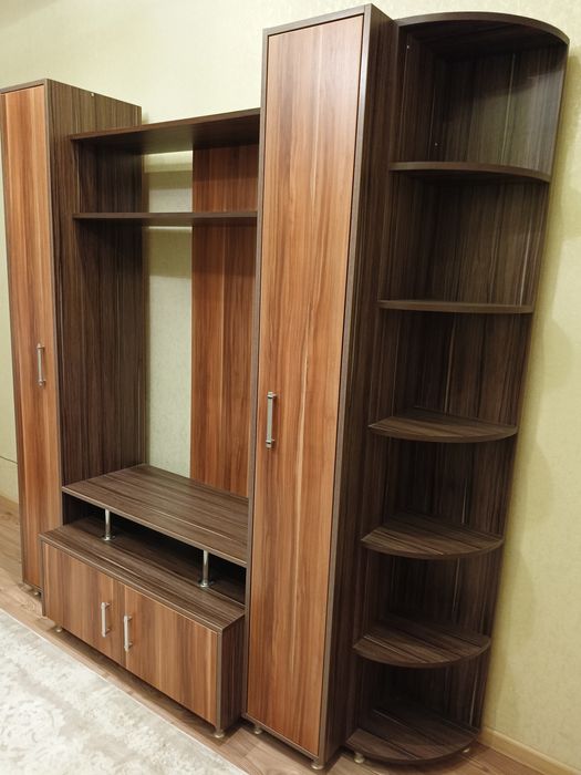 Модульна стінка для вітальні. Стінка під телевізор