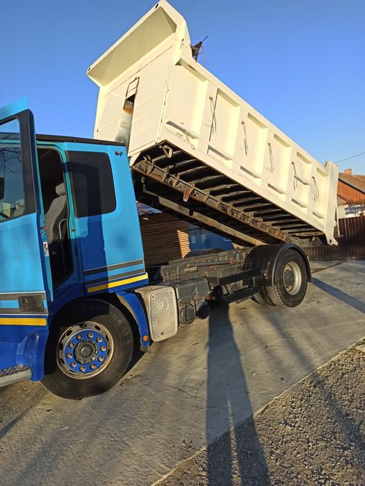 Самоскид Мерседес