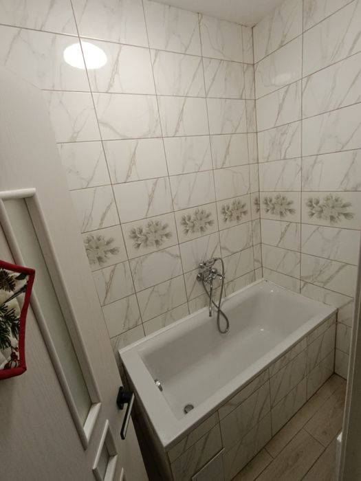 Продаж квартири у центрі.