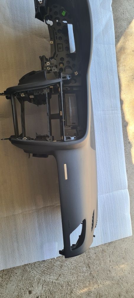 Deska rozdzielcza audi a5 polift