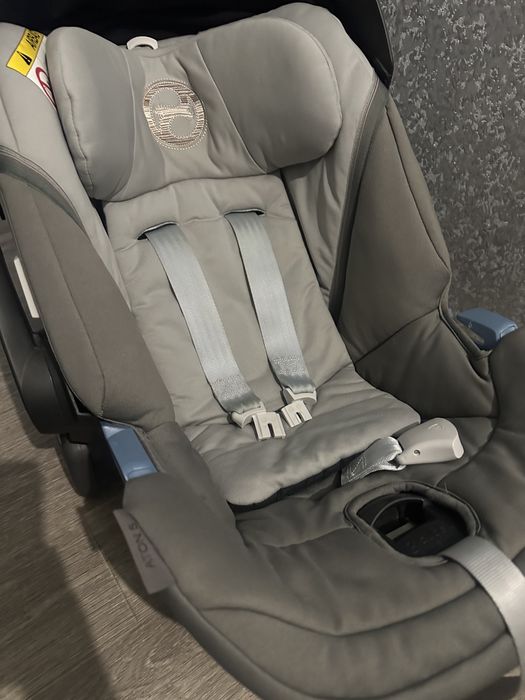 Автолюлька автокресло Cybex aton5