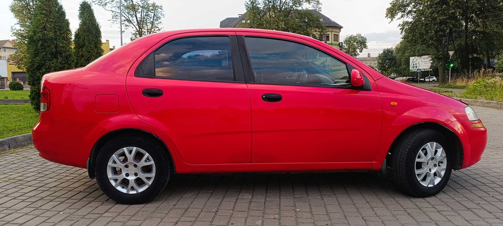 Chevrolet Aveo 2004
