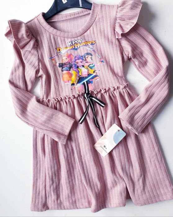 Huntrix KPOP nowa sukienka 116 cm
