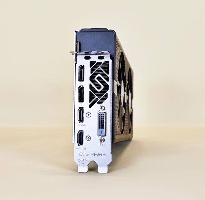 Sapphire Radeon RX 570 8gb nitro + GDDR5