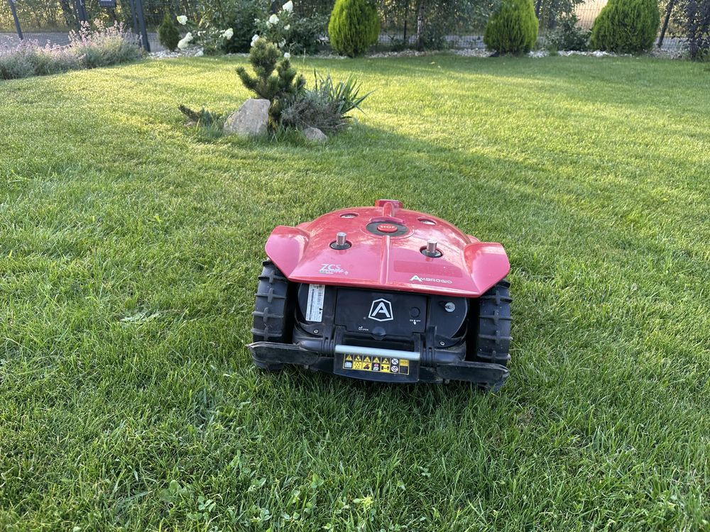 robot koszący ambrogio l250 elite 3200m2