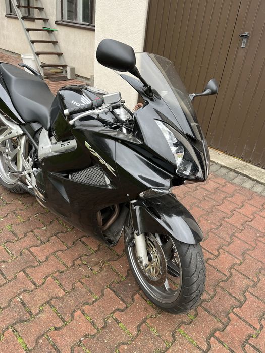 Motocykl Honda VFR 800