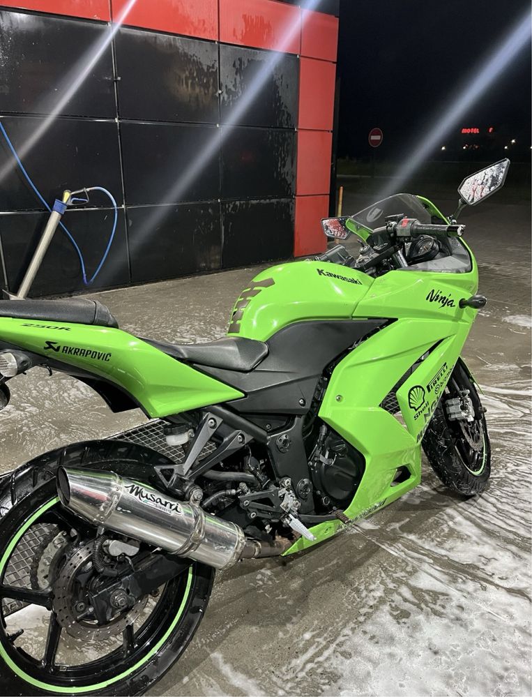 Kawasaki ninja 250r