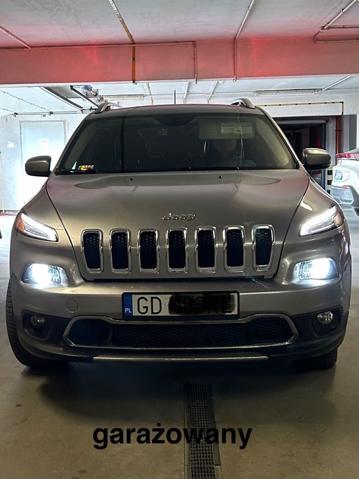 Jeep Cherokee 3,2. 2017r. BENZYNA! AUTOMAT! ZADBANY!