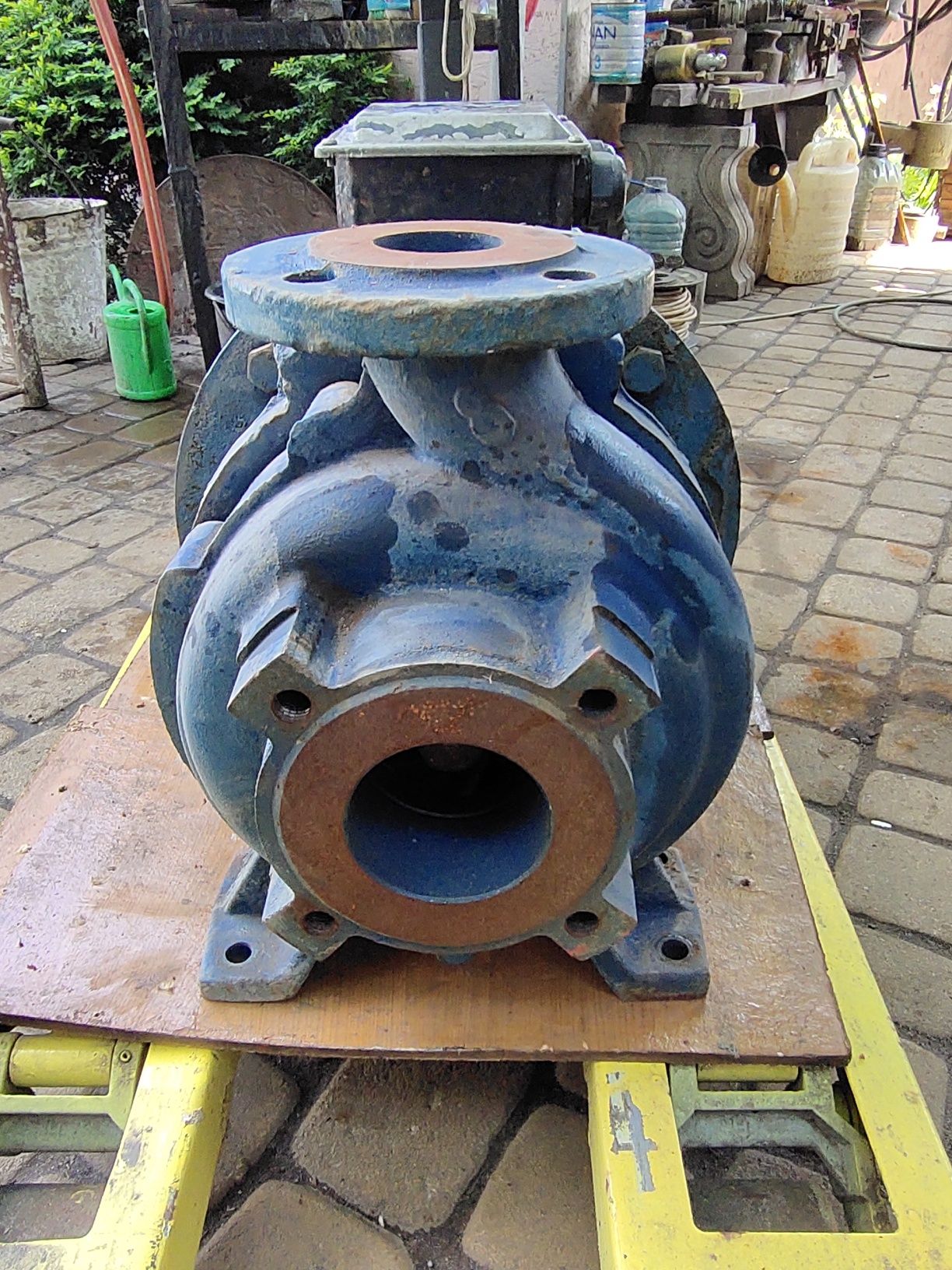 Насос консольный моноблочный и  КМ 80- 50-200