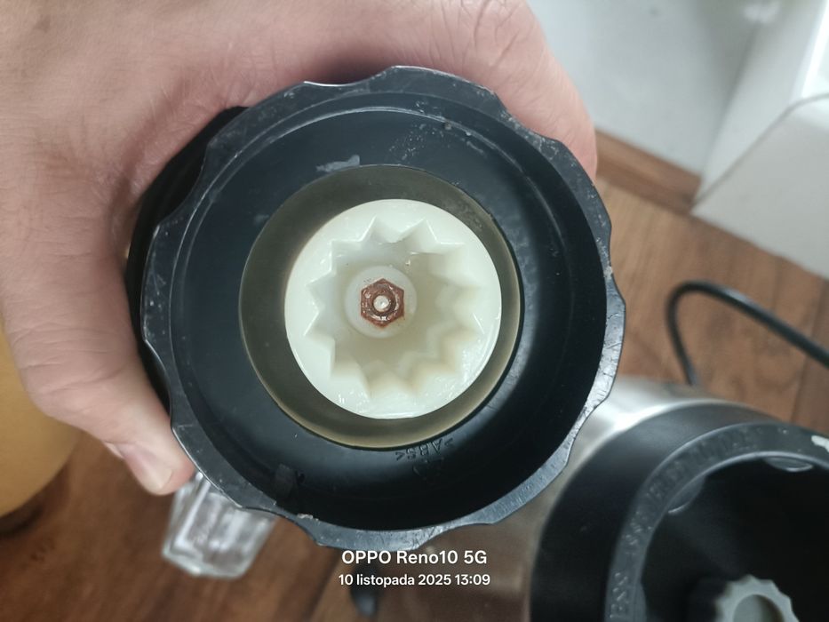 Blender Łucznik L566