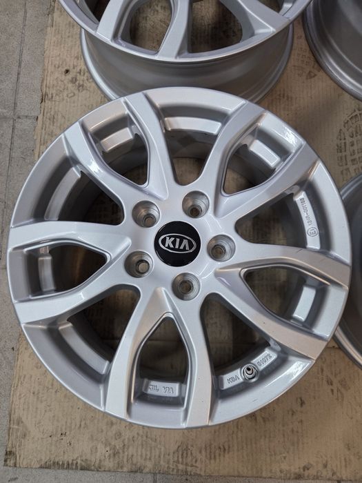felgi aluminiowe 16" 5x114,3 6,5x16 ET 42,5 KIA HYUNDAI MAZDA HONDA