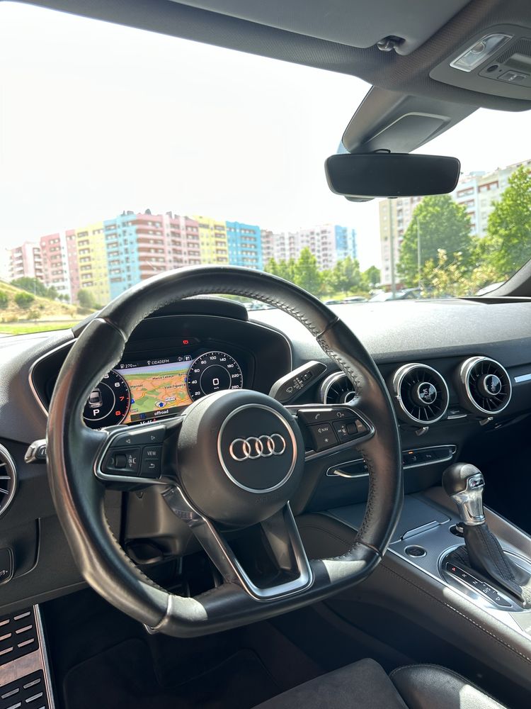 Audi TT 2.0 TFSI S tronic