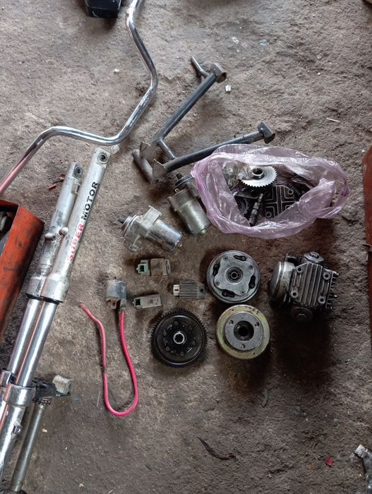 Запчасті ссср Мотоцикла Минск і до альфи 110