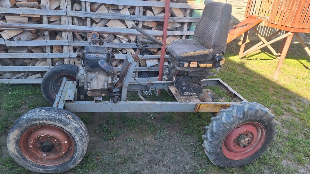 Traktor papaj sam w całości lub na czesci