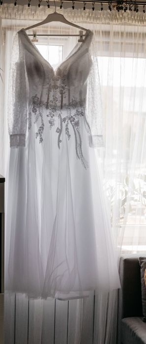 Suknia ślubna plus size