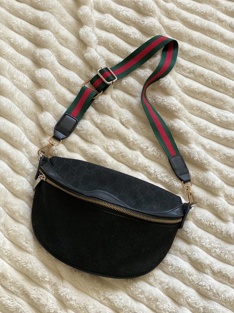 Бананка Gucci