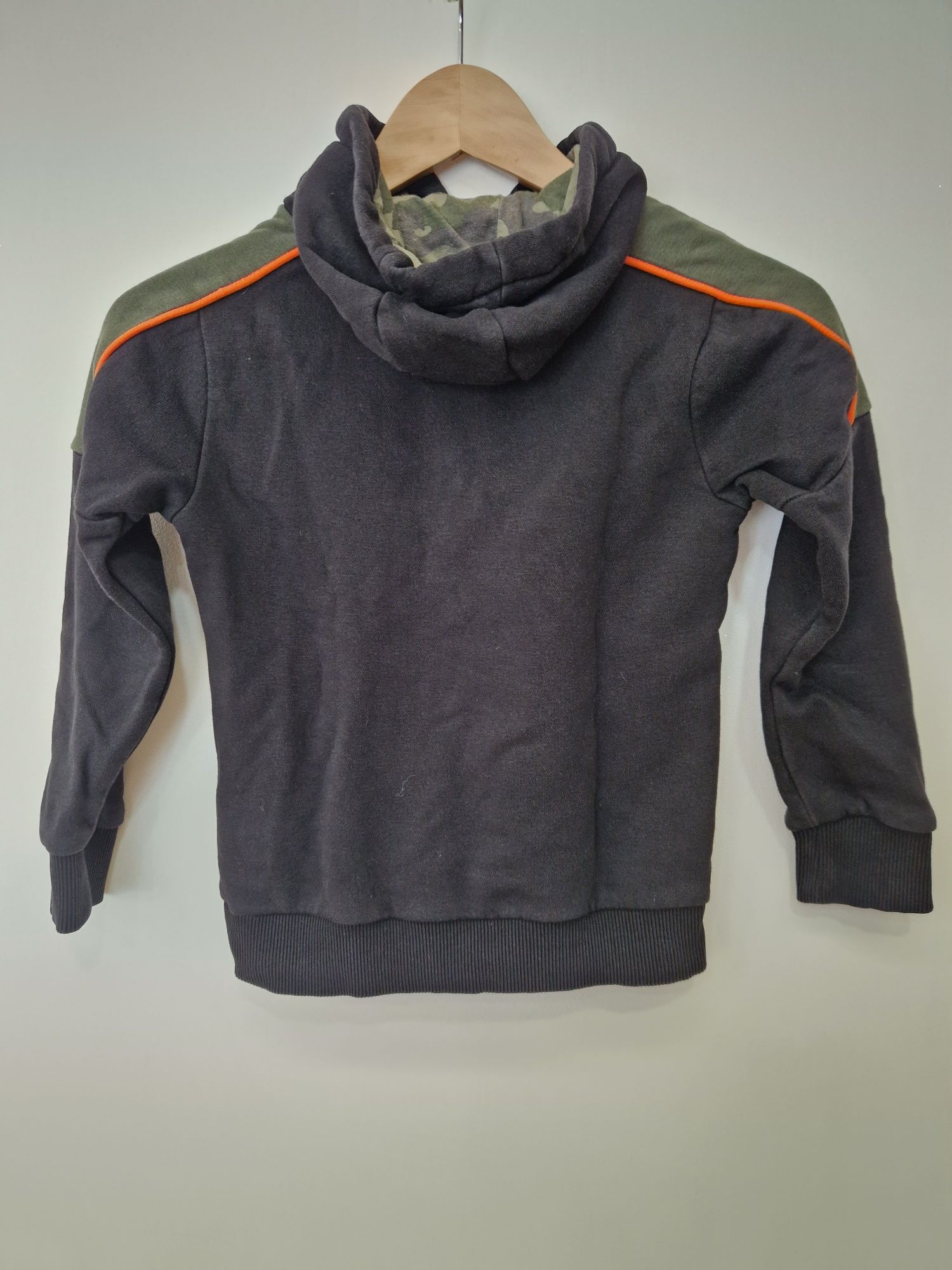 Sweatshirt criança (C&A) - tamanho 122