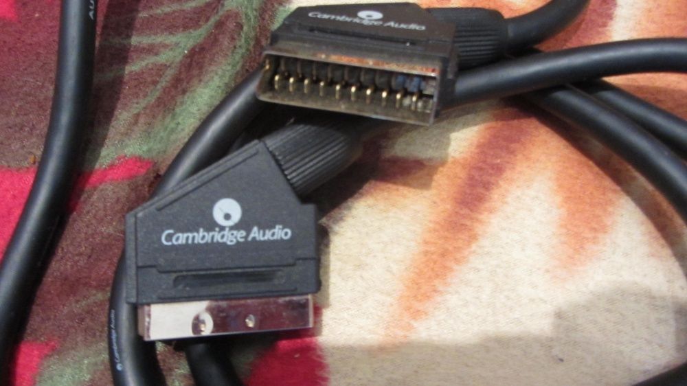 кабель межблочный Cambrige Audio-видео pro scart 2 mт