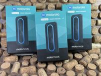 Motorola Moto Mods Smart Speaker з Amazon Alexa