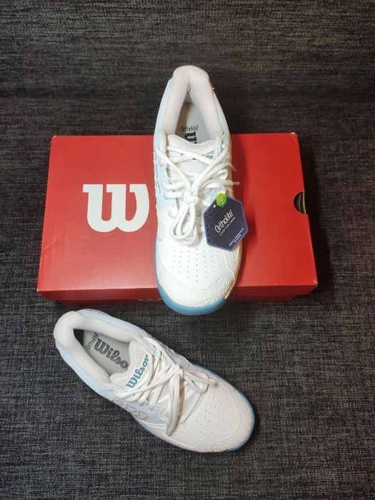 Nowe buty damskie do tenisa Wilson