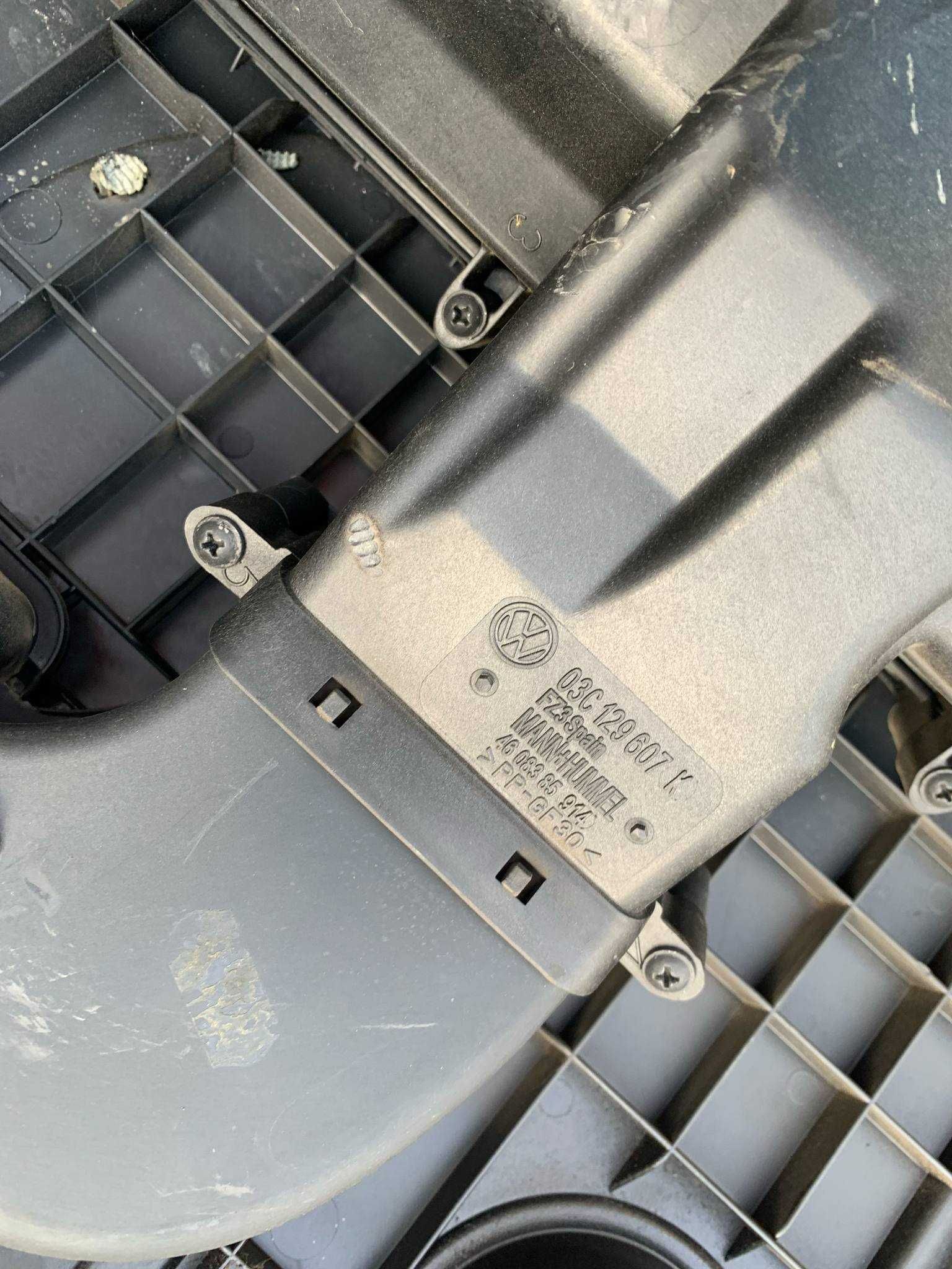 pokrywa silnika górna filtra powietrza volkswagen 1.4 fsi