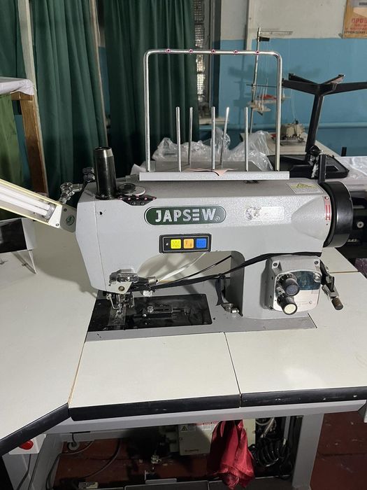 продам швейне обладнання б/у