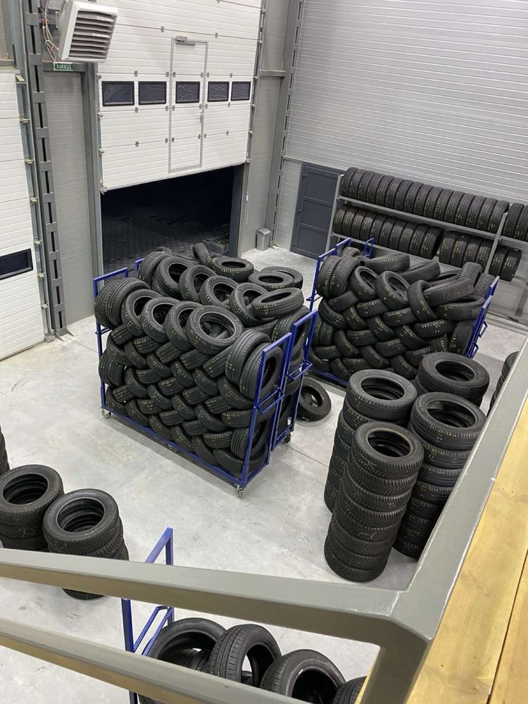 Зимові шини 205/60 R16 CONTINENTAL