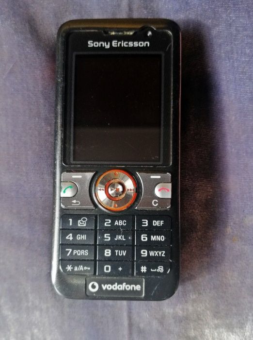 BlackBerry bold 9700  e Sony Ericson z600