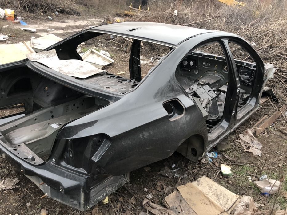 Кузов четверть перед зад правая левая крыша порог бмв ф01 bmw f02 7