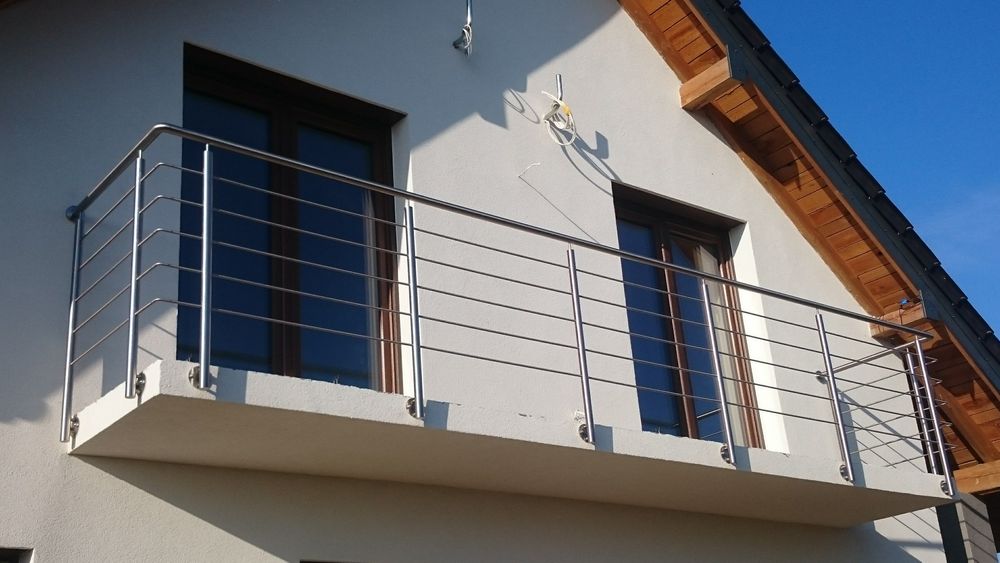 Balustrady,nierdzewne, szklane, konstrukcje stalowe. Hale, wiaty itp