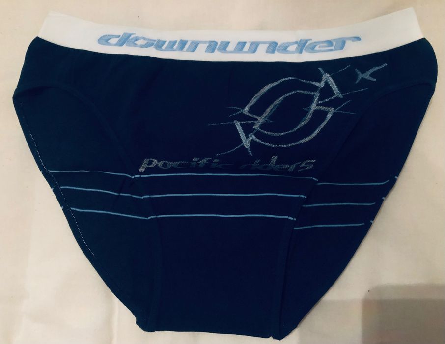 Cuecas/ slips homem muito confortáveis em  bom estado