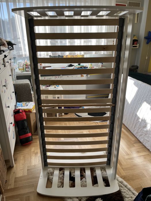 Łóżko dziecięce 160x90 z materacem