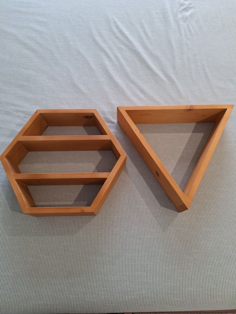 Conjunto prateleiras hexágono e triangulo