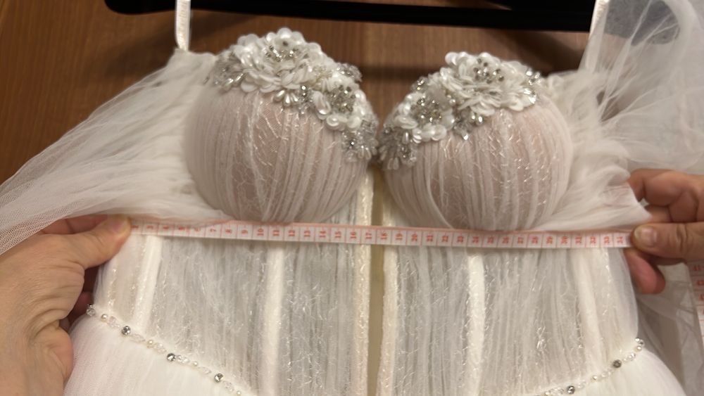 Весільна сукня Daria Karlozi Tremezzo  / Adele