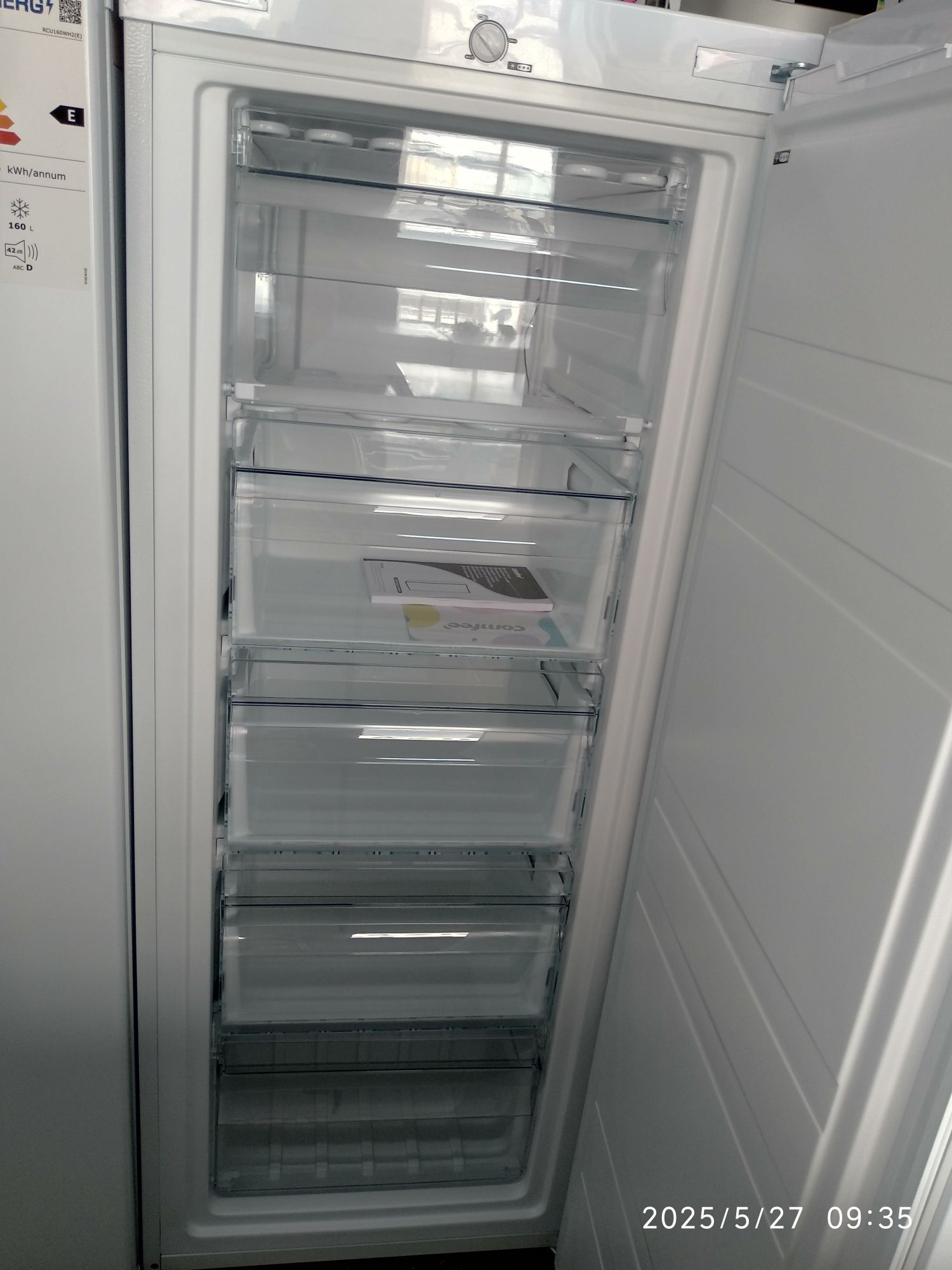 OUTLET Janki ul Wspólna 6  Zamrażarka szufladowa Comfee RCU160WH2